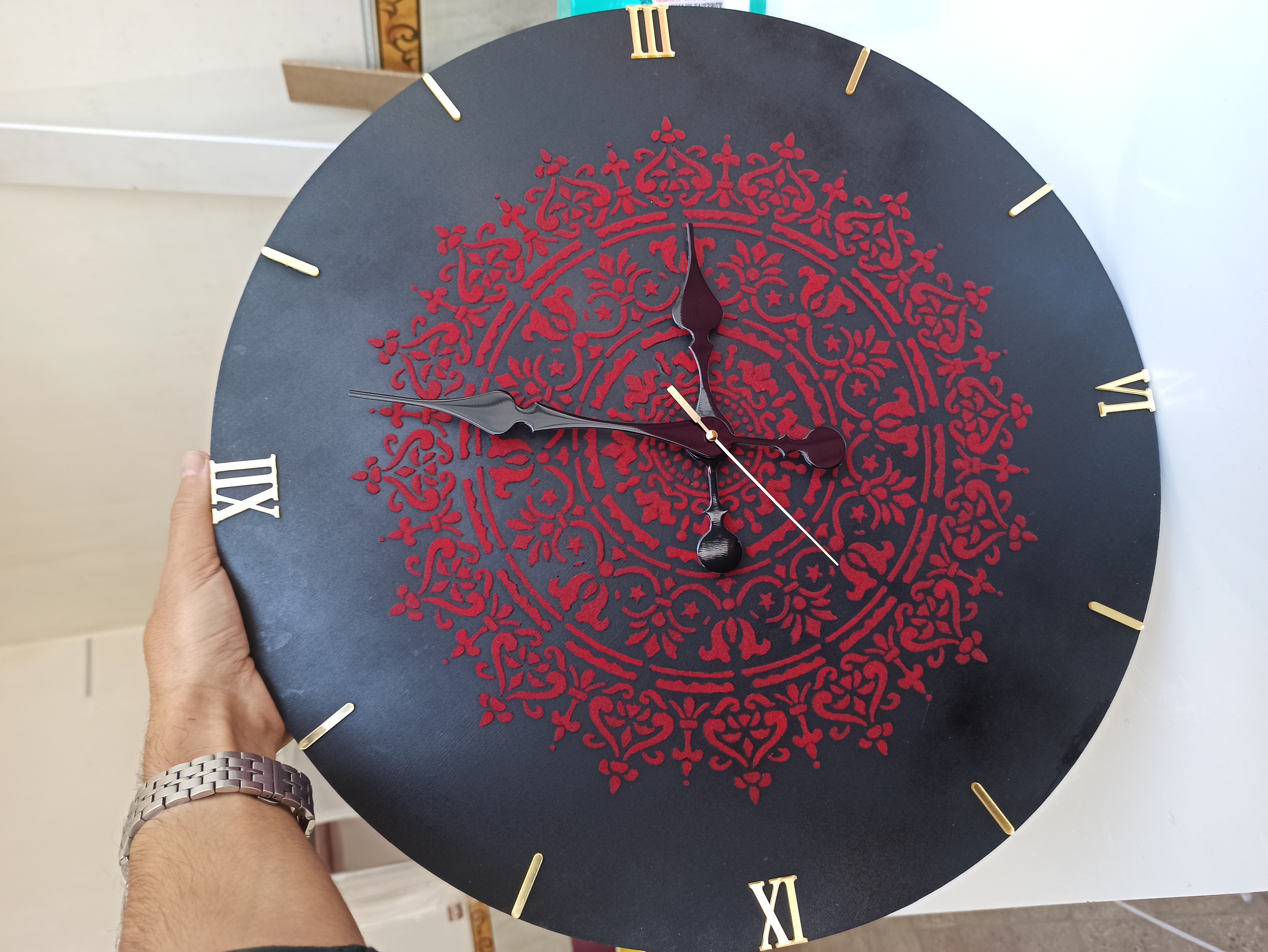 ساعت دیواری طرح فرش